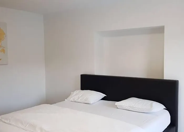 Belle Maison De Vacances Avec Piscine.